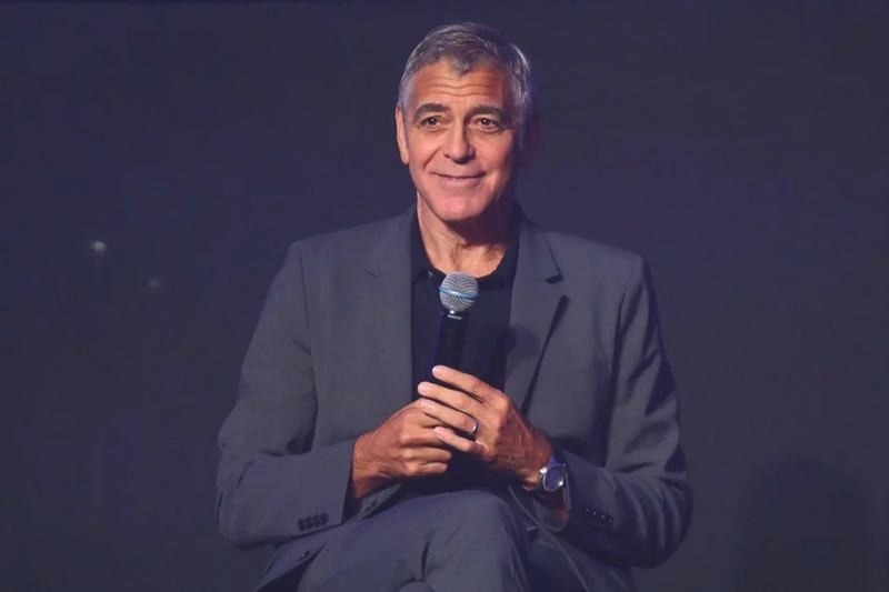 George Clooney: Jak wiek wpływa na jego wygląd i karierę?