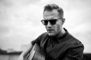 Ile trwa koncert Mrozu — plan występu i przewidywany czas