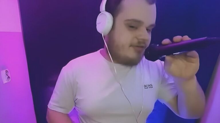 DJ Akun – ile ma lat, jak zaczynał i co ukształtowało jego karierę