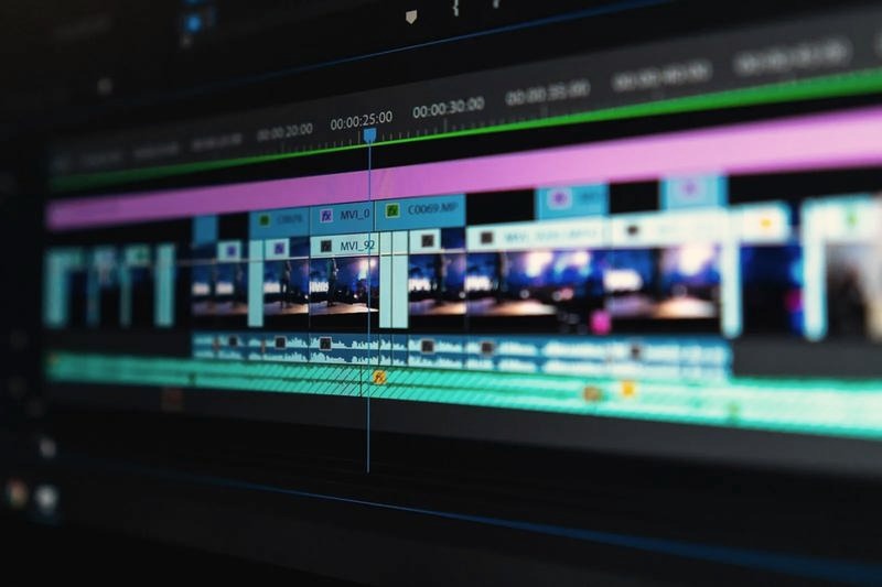 Montaż video krok po kroku: od nagrań do profesjonalnego filmu