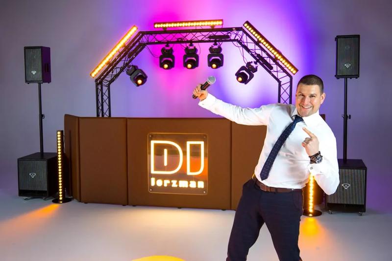 Koszt DJ-a na urodziny